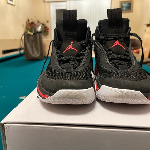 Selling Nike Jordan 36 size 7 youth (8.5 women’s) - Picture 5 of 6